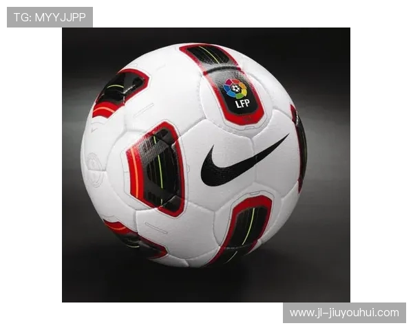 聚焦足球马甲文化全面解析英超赛场装备演变发展新趋势动向观察篇 聚焦足球马甲文化全面解析英超赛场装备演变发展新趋势动向观察篇